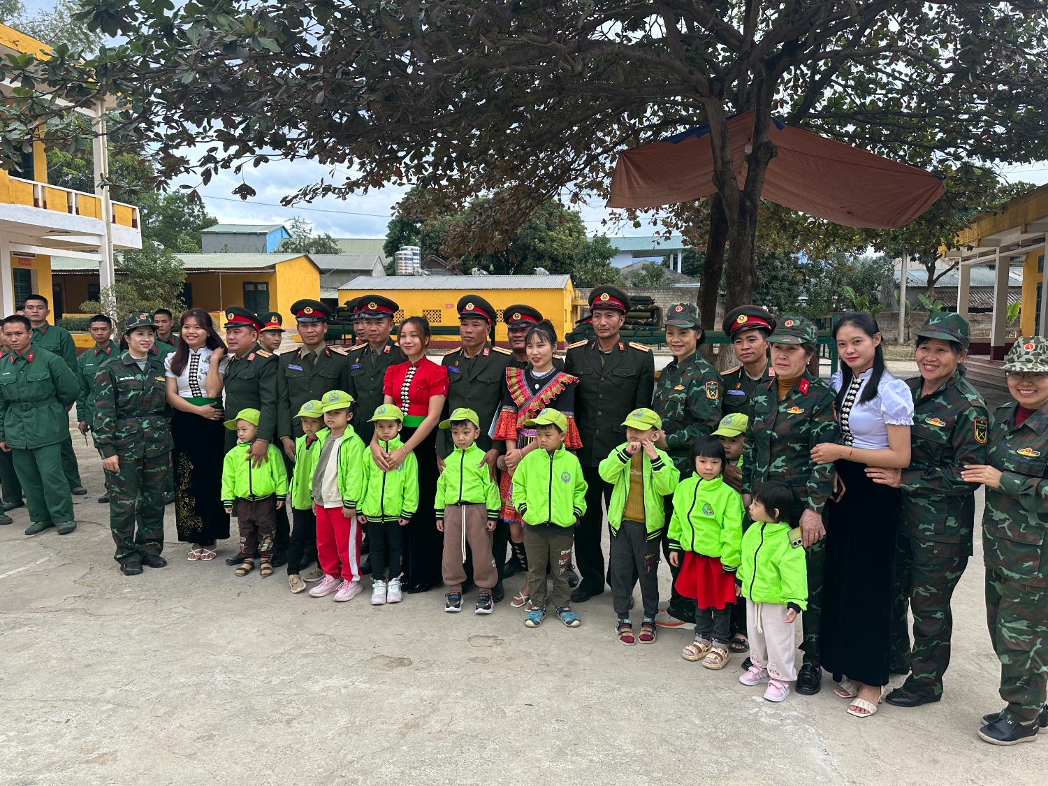 z4995075205605 10afe55c9625dec93463cf75d5d49941 (1)