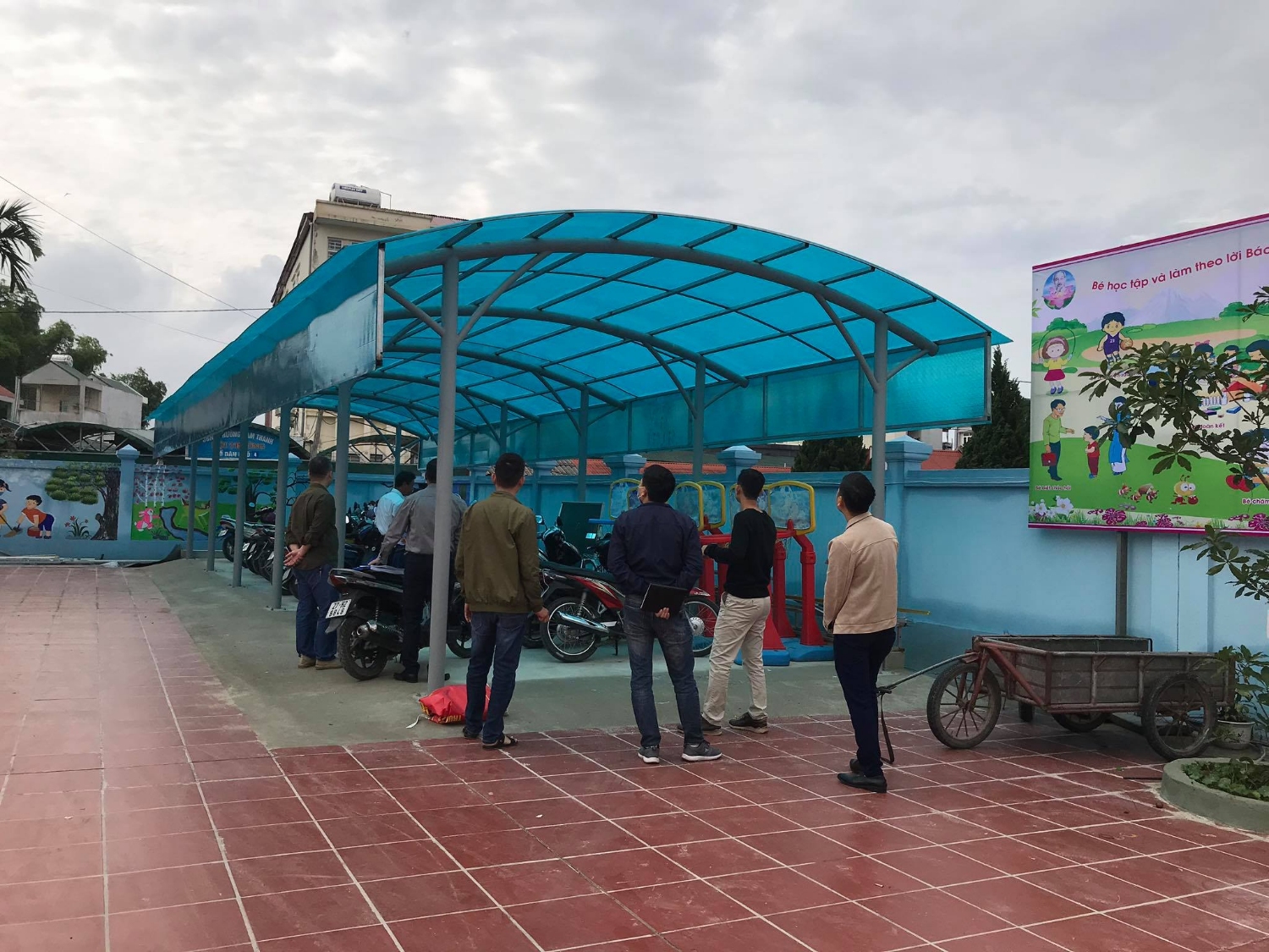 Hạng mục nhà ga xe