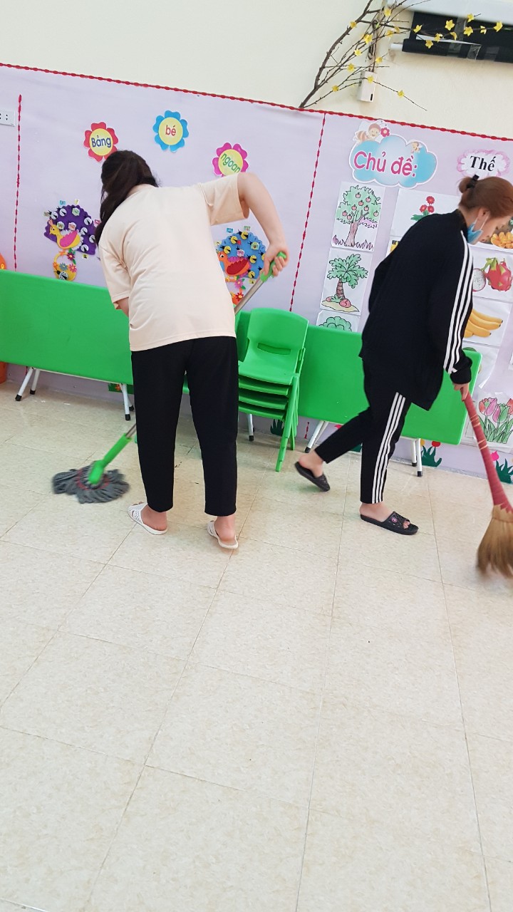 z2344810727270 0130495e71173628d266a67bddf58581