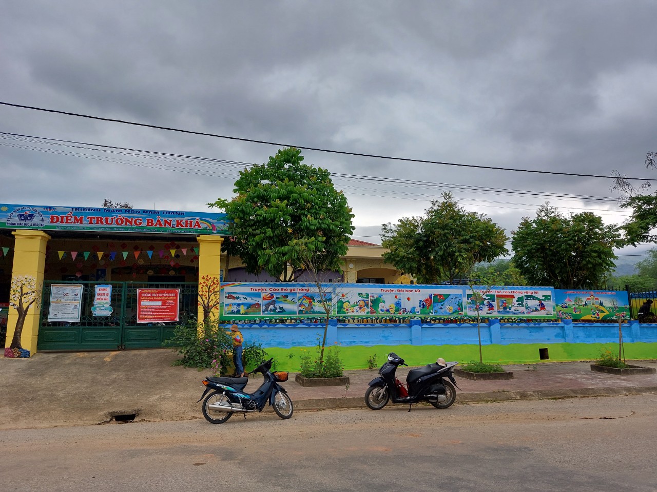 z3295882614586 05b9b7f32783594413608363828e41ce