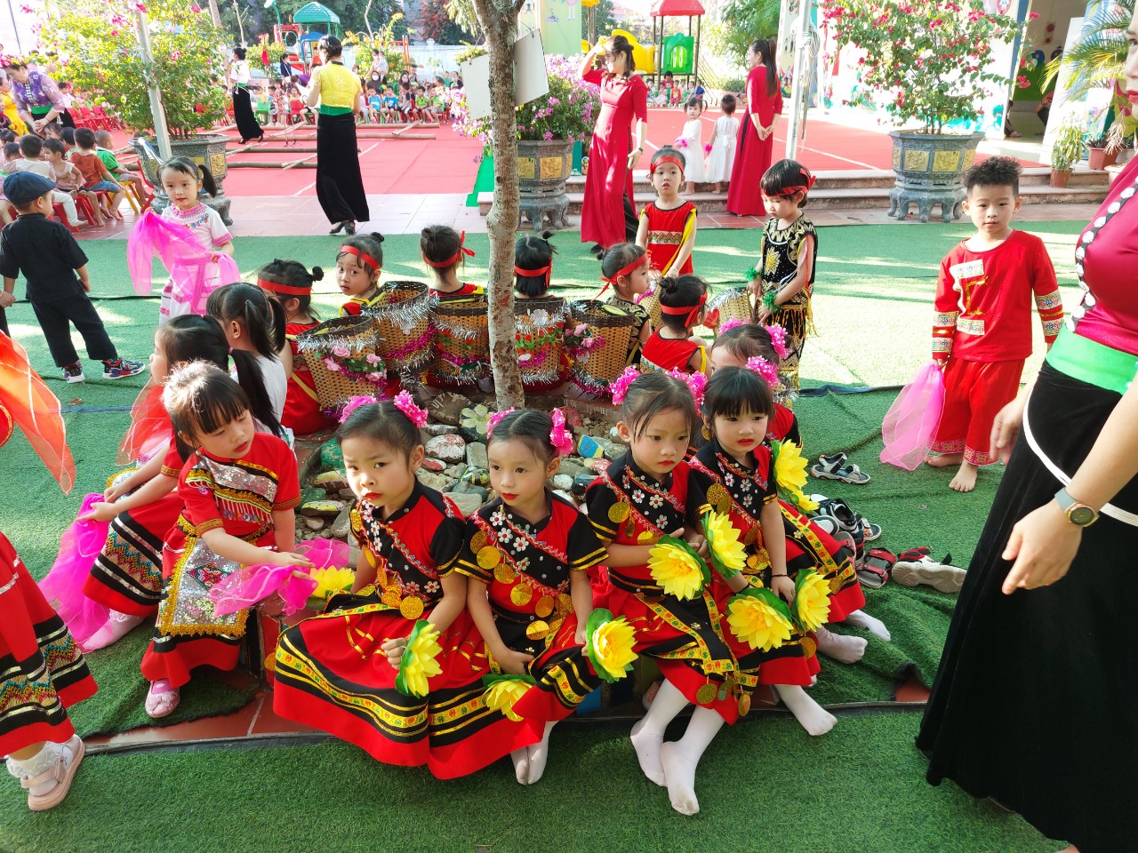 z3884541271484 1c2dff6e3a0636f460eeab2e9512ce50 (1)