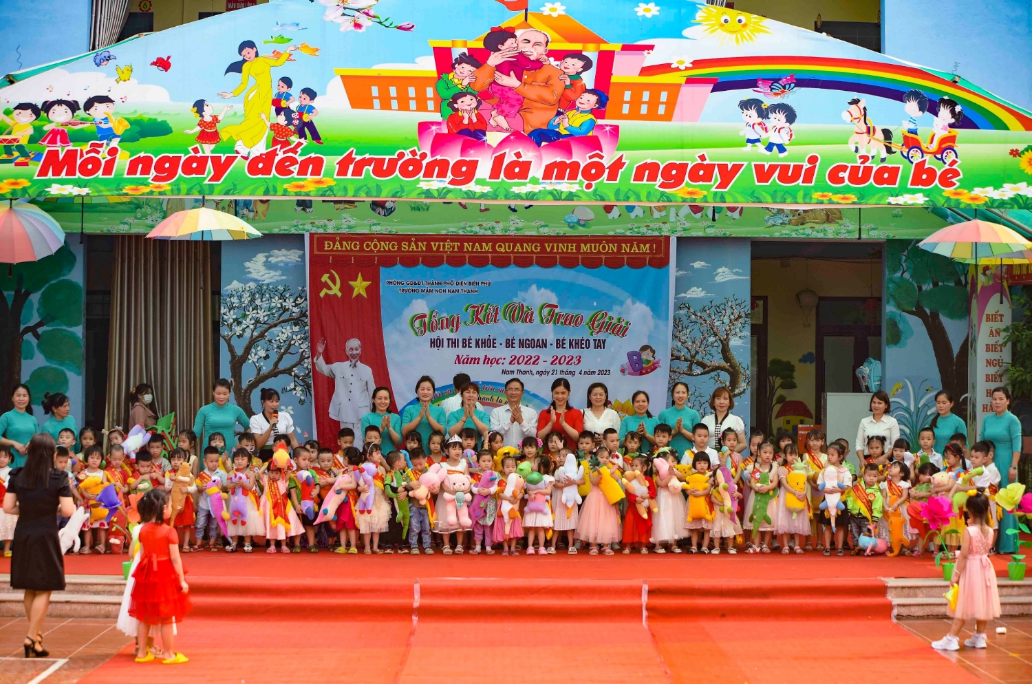 z4283313904484 ad8aa8a3273db4172cba4b4e303f747d