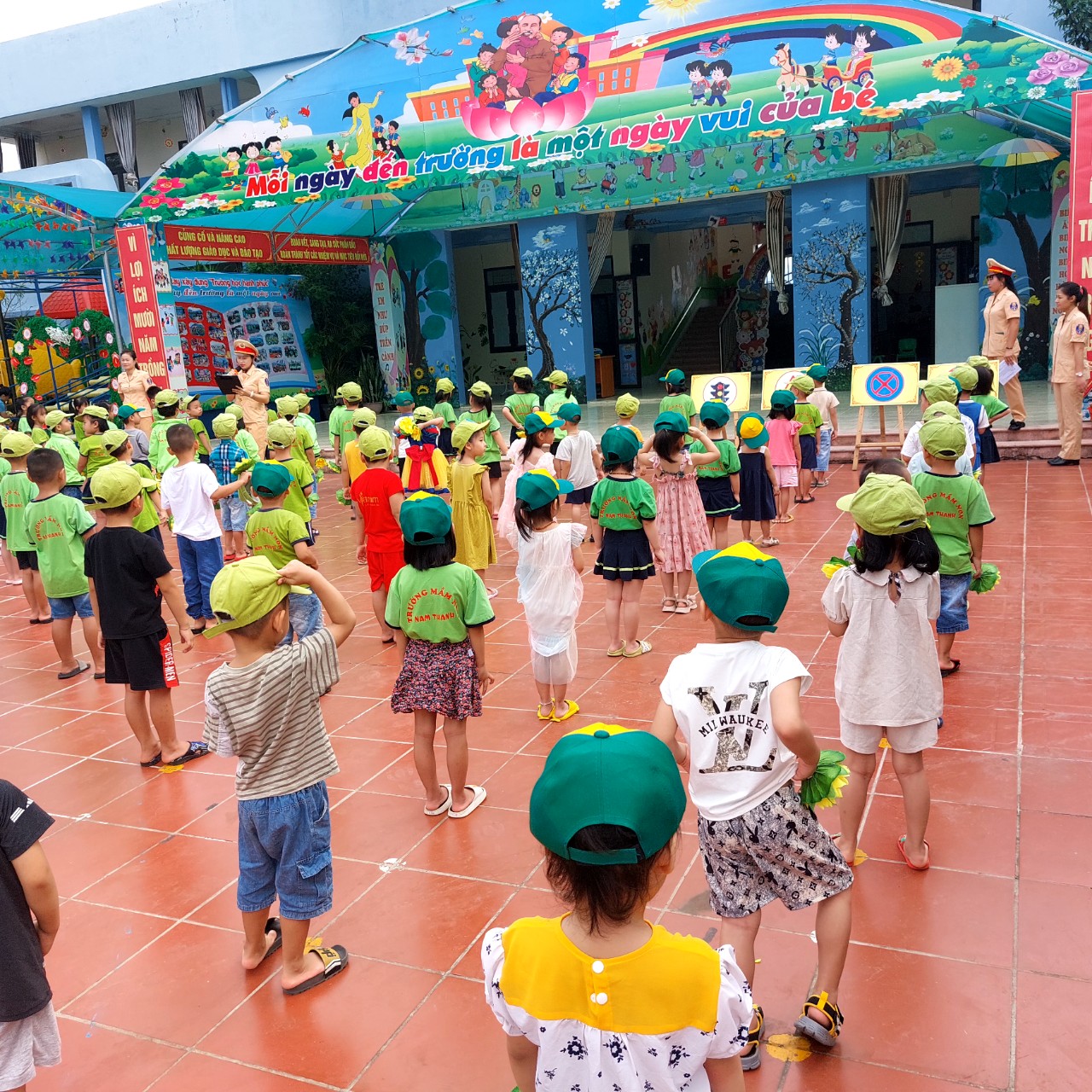 z4694482047701 7aa47eeae077f67e1c9509f45be05e36