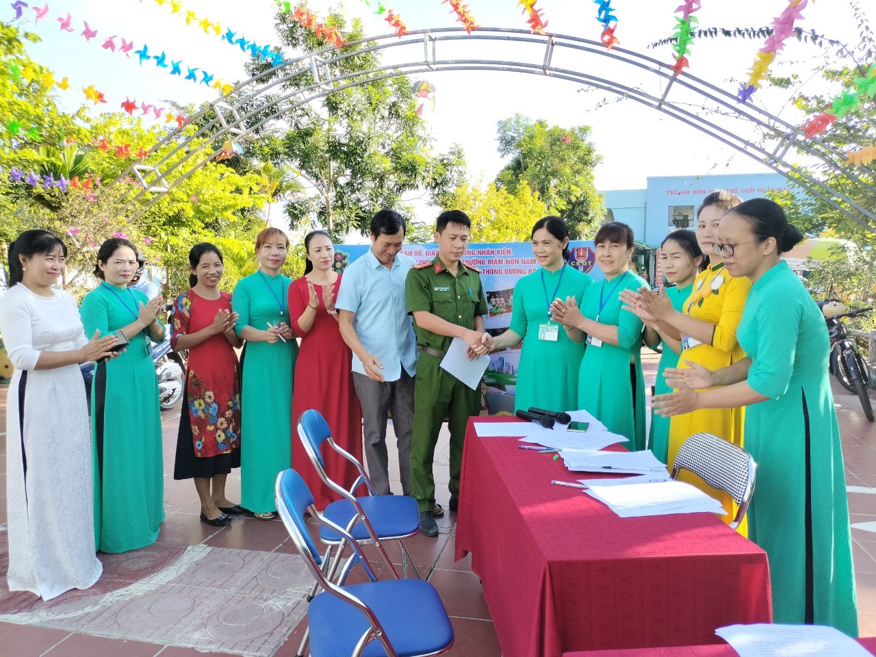 z4702805876850 03b3d82cf93ca5b048623931dbacc577