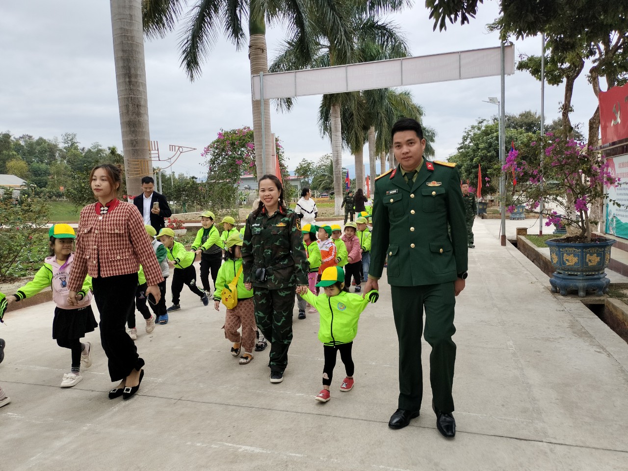 z4995569725453 e84697e3691319054d5abed7c3125c3e