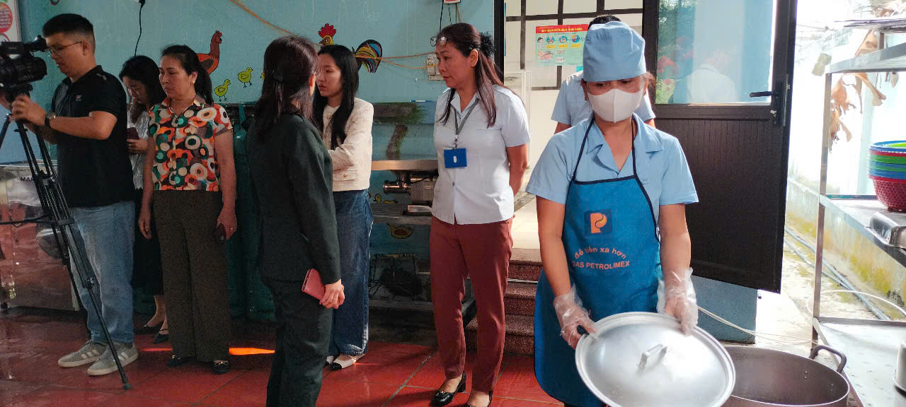 z6439689296195 473747a30328a39121794f4ffa00f1d1