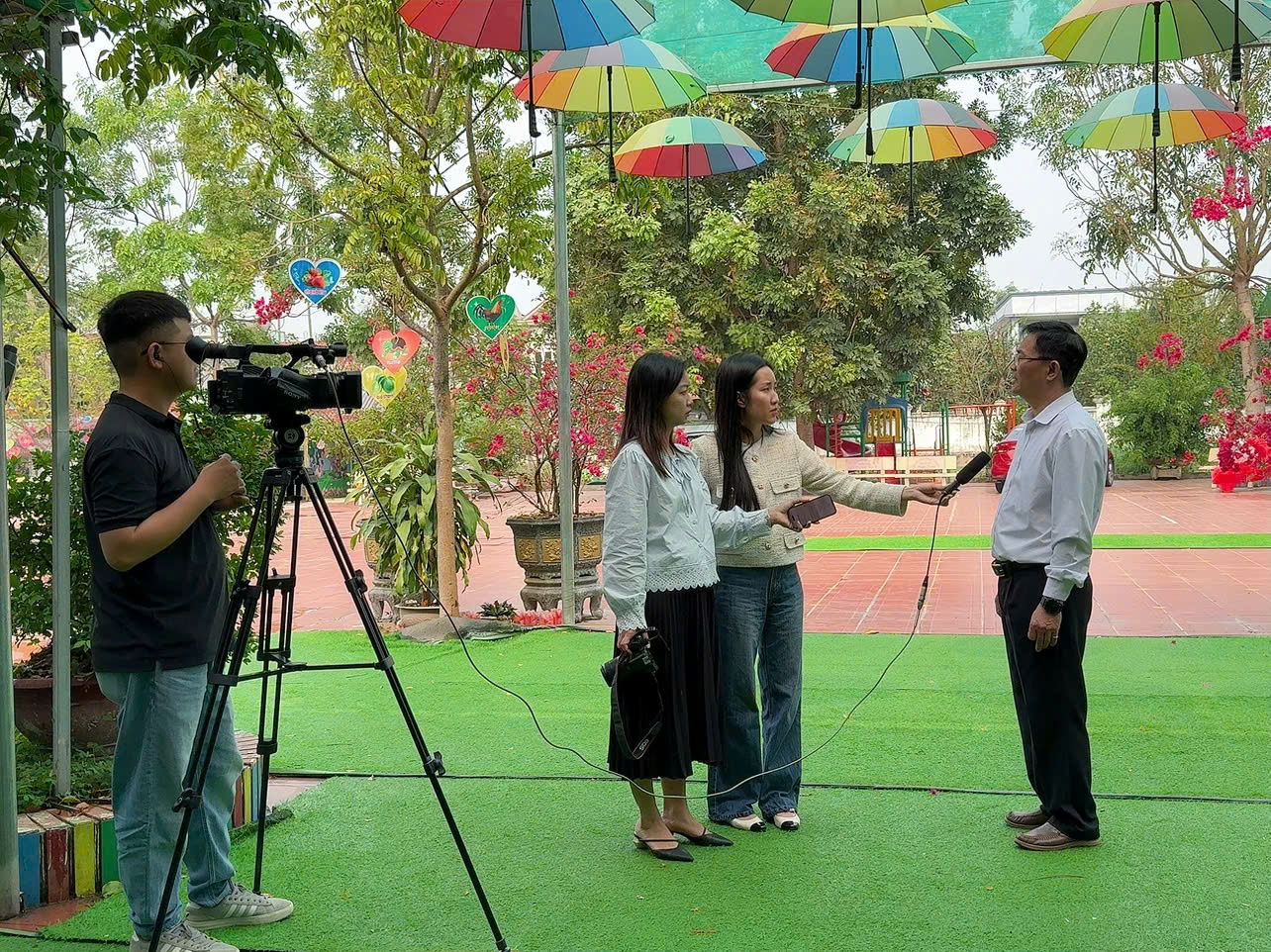 z6439697630908 0cd3d974386cc055aa4374afb5954f3c