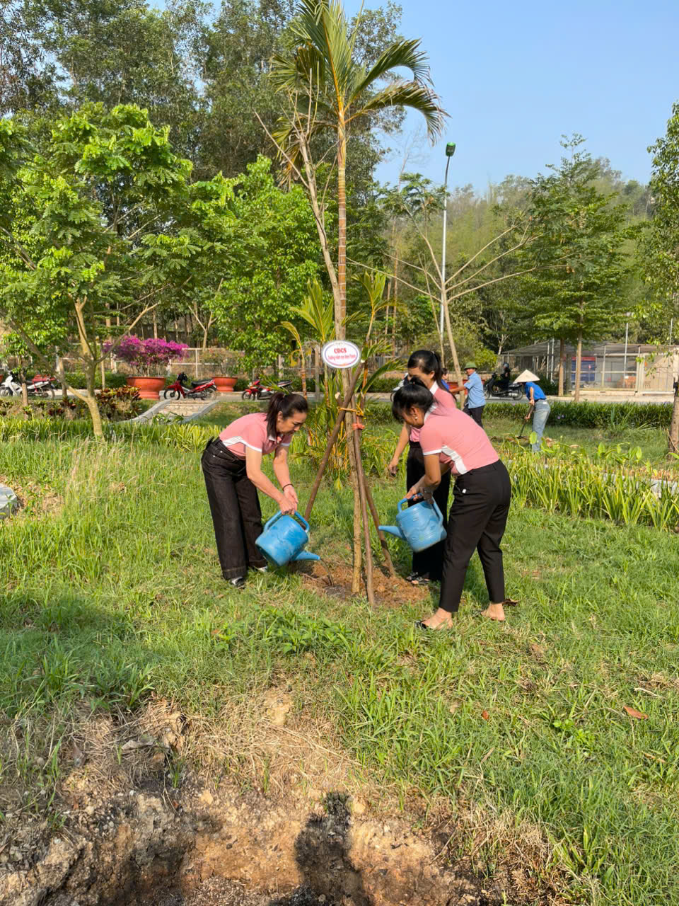 z6490322358444 51d682822e06f457a859f006e9ffd202