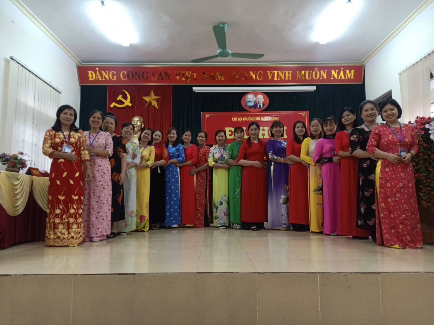 Quy tắc ứng sử trong trường mầm non