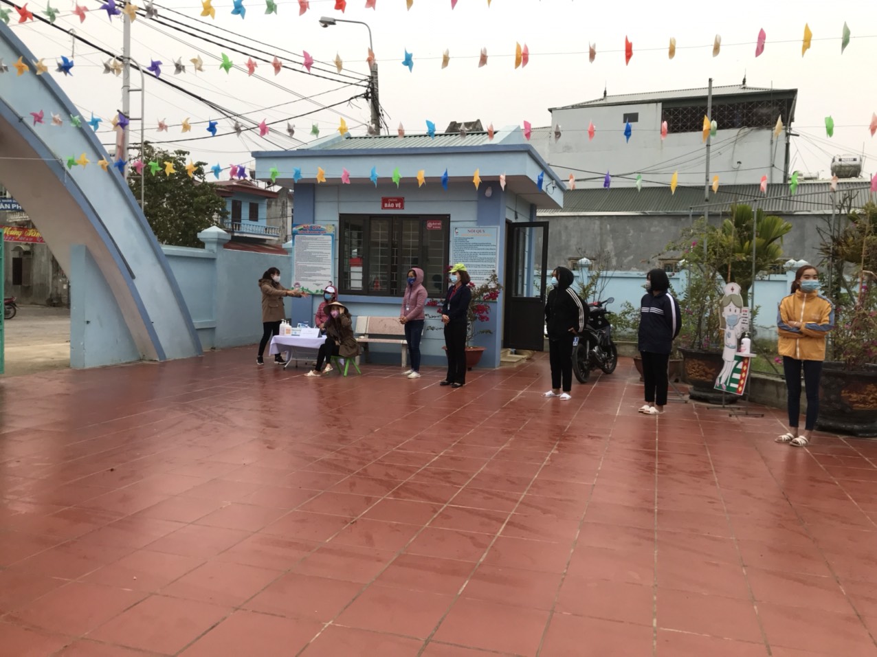 KẾ HOẠCH TRIỂN  KHAI CÁC BIỆN PHÁP PHÒNG CHỐNG DỊCH BỆNHCOVID-19  KHI TRẺ ĐI HỌC TRỞ LẠI