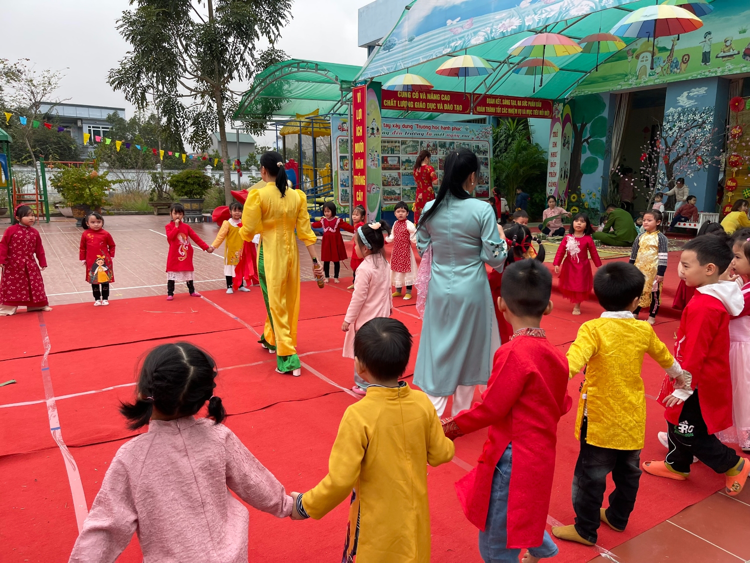 z4032921201184 22ebb2f6e04b6c4d9dbb8082a597e52d (1)