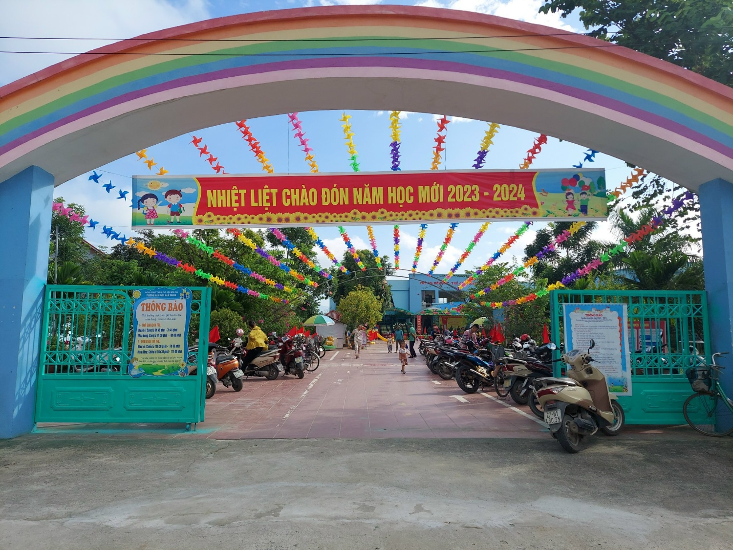 THÔNG BÁO ĐỐI TƯỢNG THỤ HƯỞNG VÀ MIỄM GIẢM HỌC PHÍ THEO NGHỊ ĐỊNH 81/2021/ NĐCP