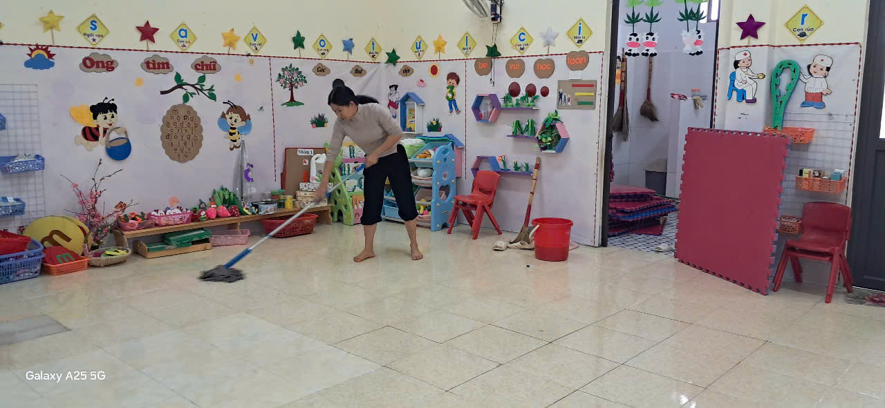 TRƯỜNG MẦM NOM NAM THANH TĂNG CƯỜNG CÔNG TÁC GIÁM SÁT, PHÒNG CHỐNG DỊCH BỆNH THỦY ĐẬU