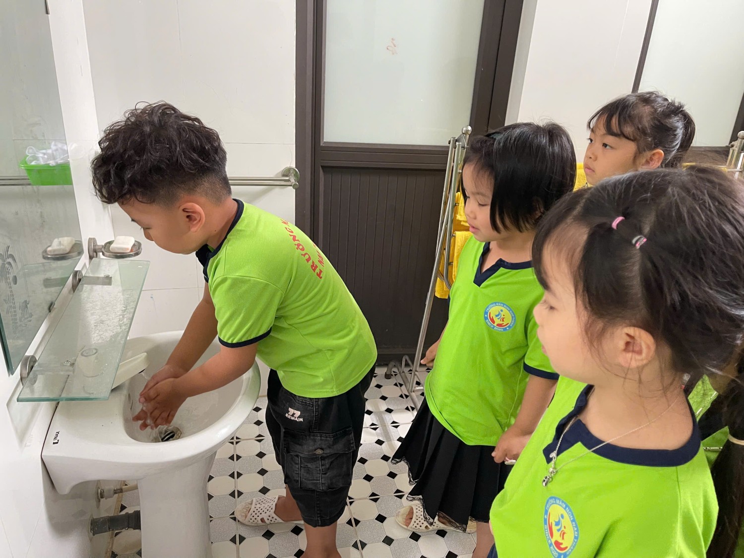 z7012937510268 5878c6c6452e28c4e89e9f03e23d7286