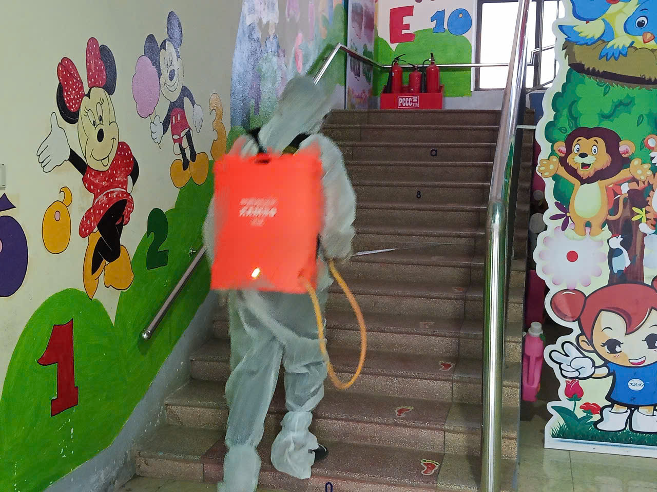 z7161037776419 ee483eb1b4339afeb687f3afa0d0f240