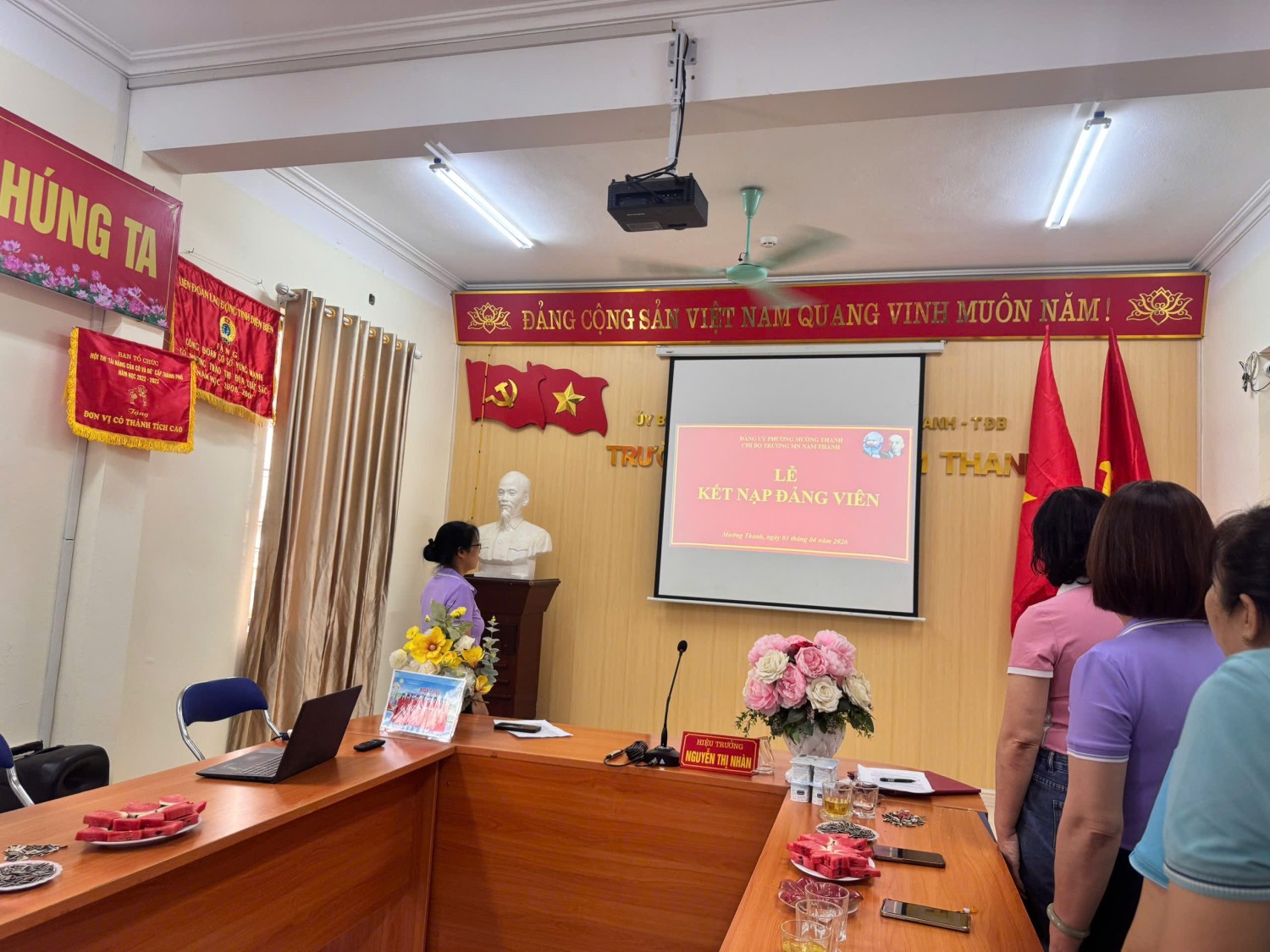 z7687811394972 678f56b12a79147ed9062b98ed9d3c8a